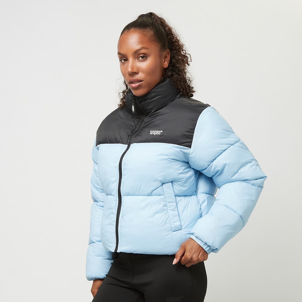 Small Logo Esssential Puffer Jacke