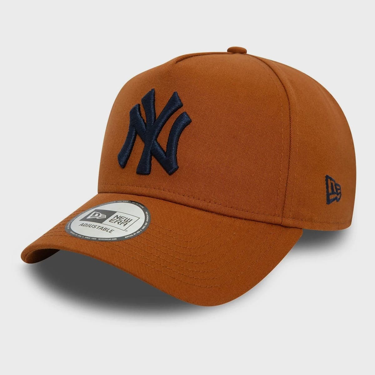 League Essential MLB New York Yankees 9FORTY E-Frame Cap