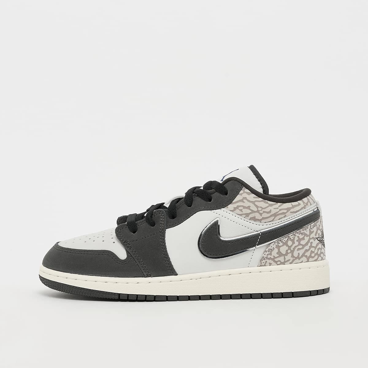 Jordan 1 Low SE (GS)