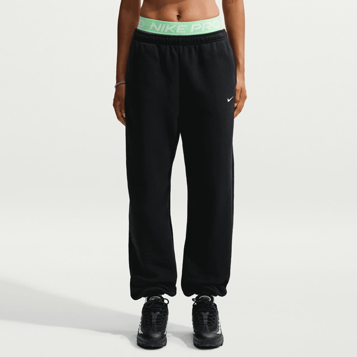 Studio Fleece Medium Weight High-Rise Oversized Cuffed Pants