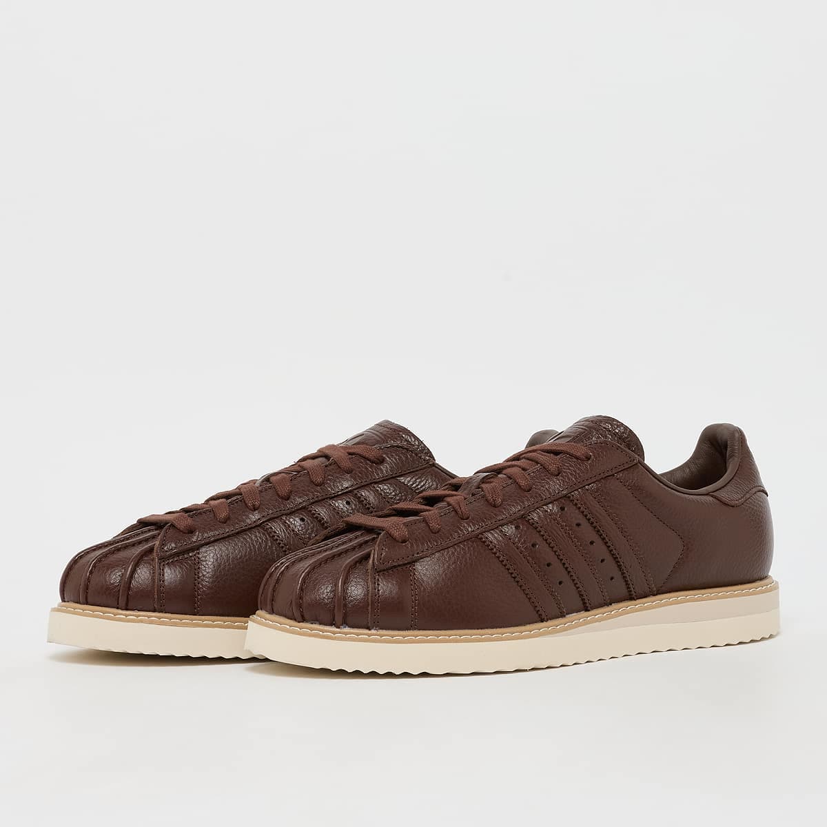 Superstar Lux