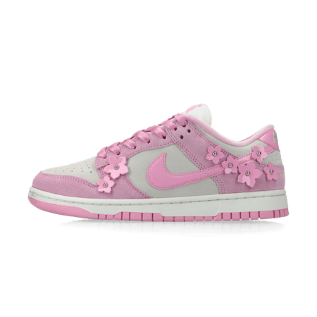 Dunk Low SE “Pink Flowers”